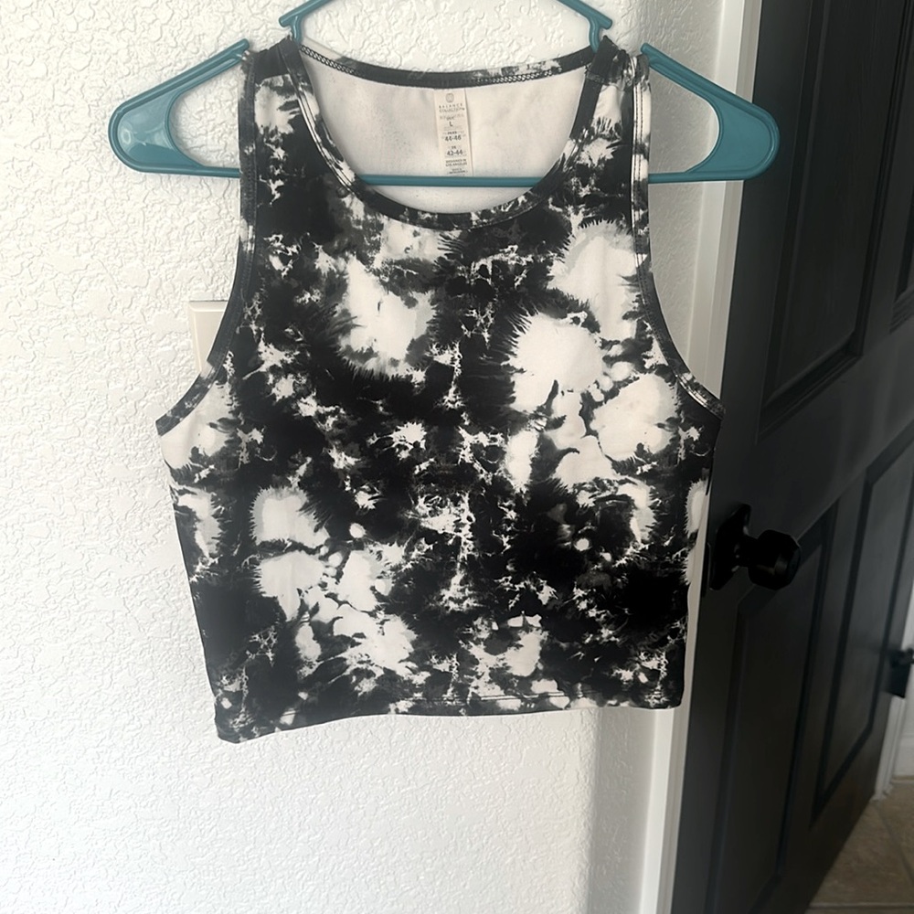Black and white tie dye workout tank